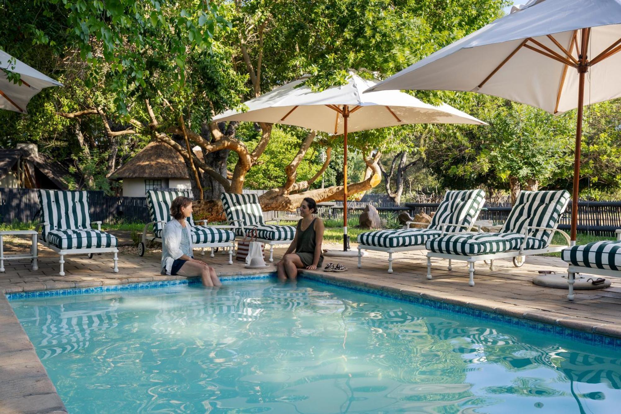 Simbavati River Lodge Timbavati Game Reserve Eksteriør billede