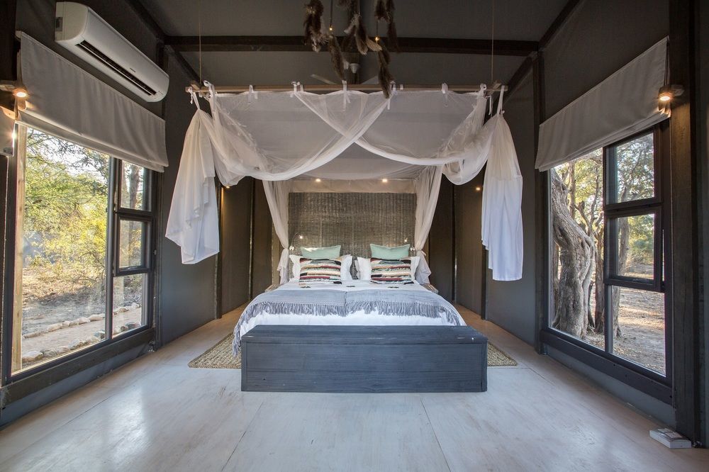 Simbavati River Lodge Timbavati Game Reserve Eksteriør billede