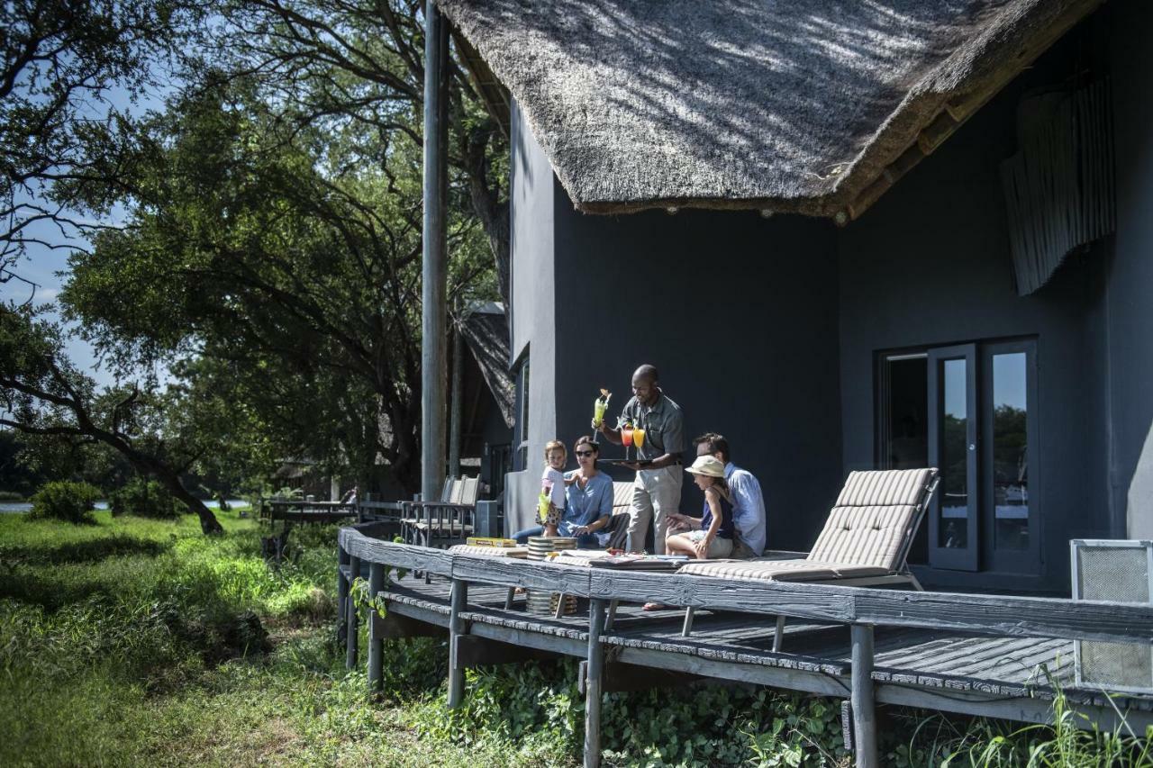 Simbavati River Lodge Timbavati Game Reserve Eksteriør billede